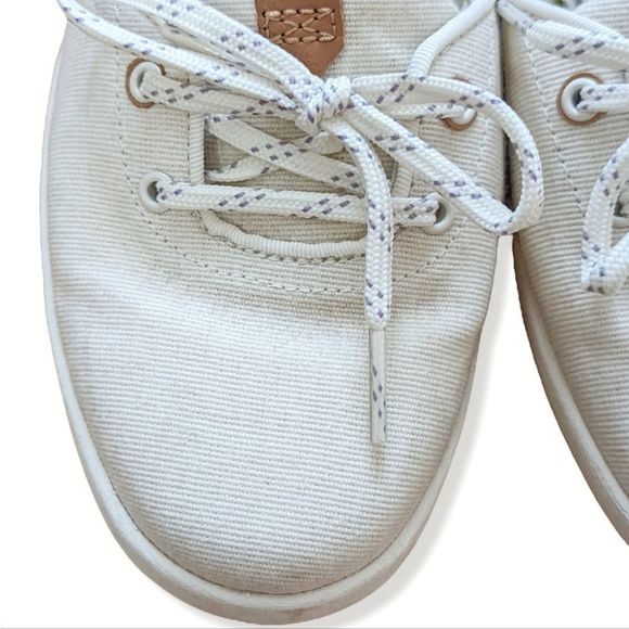 Teva Willow Slip on women's sz 7.5 fits like a wide 38.5 excellent condition - Picture 8 of 12